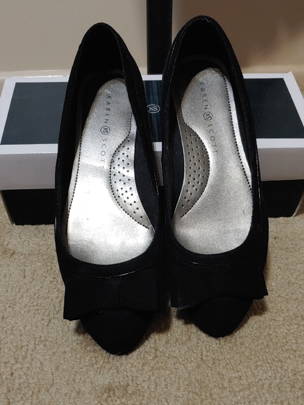 Karen Scott Black Suede Flats with Bow
